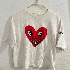 Uniqlo keith Harrimg collab Cream Tee with Red Heart Face